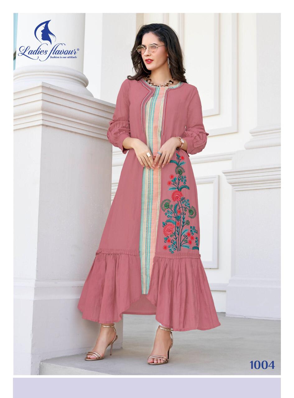 Liyaasa Brand Kurtis One Kurti 350+ Shipping Sleeve : 3/4 th sleeve Online  Payment only 2 or more free shipping Shipping charges 5... | Instagram